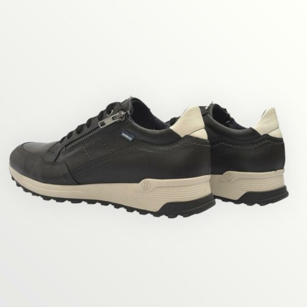 SNEAKERS 1300