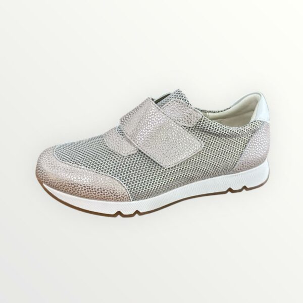 SNEAKERS 82560