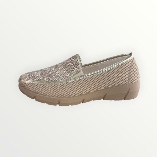 ZAPATILLA 241/243