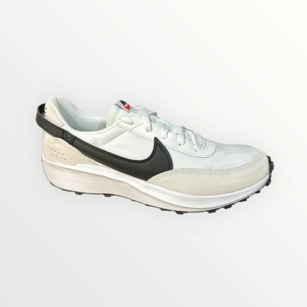 NIKE WAFFLE DEBUT