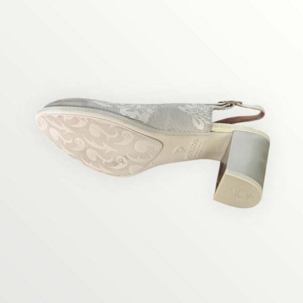 ZAPATO DESTALONADO 6053
