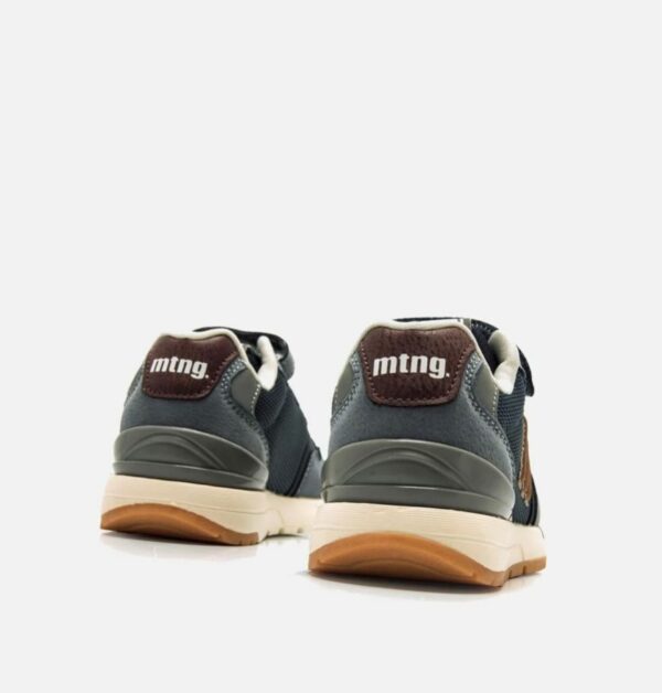 SNEAKERS COMPACT 49111