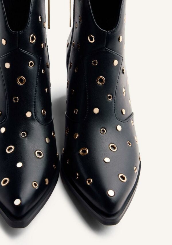 BOTIN MUSKEGON