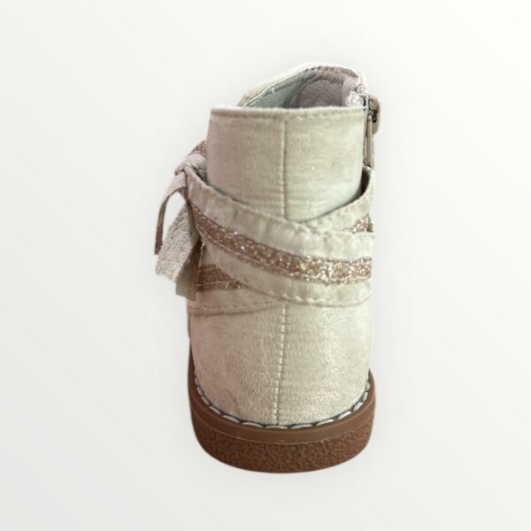 BOTIN NUDO