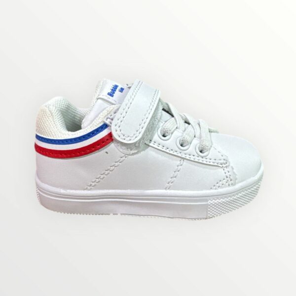 SNEAKERS 3 RAYAS A3735