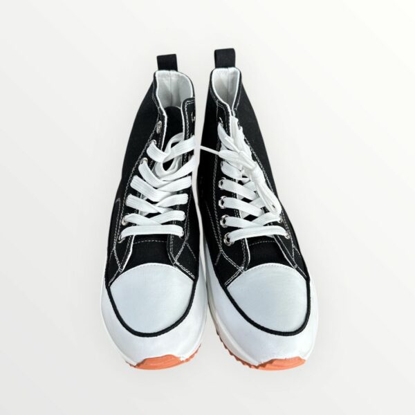 BOTIN PUNTERA