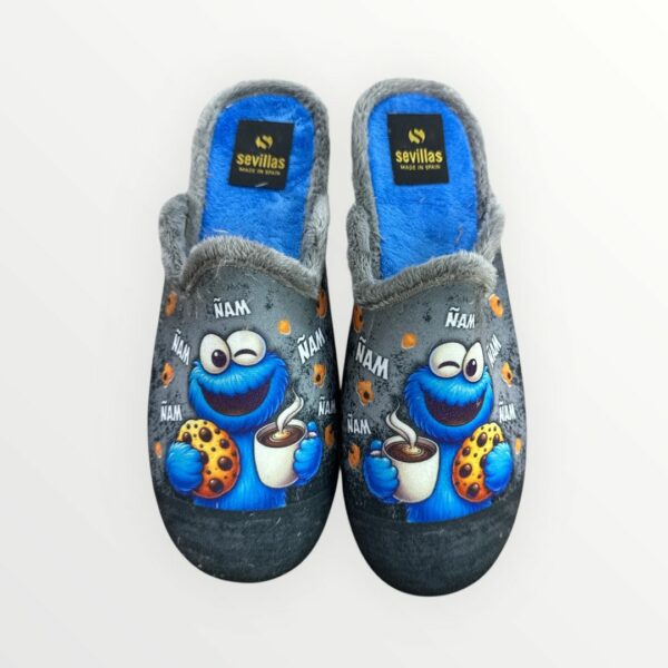 ZAPATILLA MONSTRUO DE LAS GALLETAS