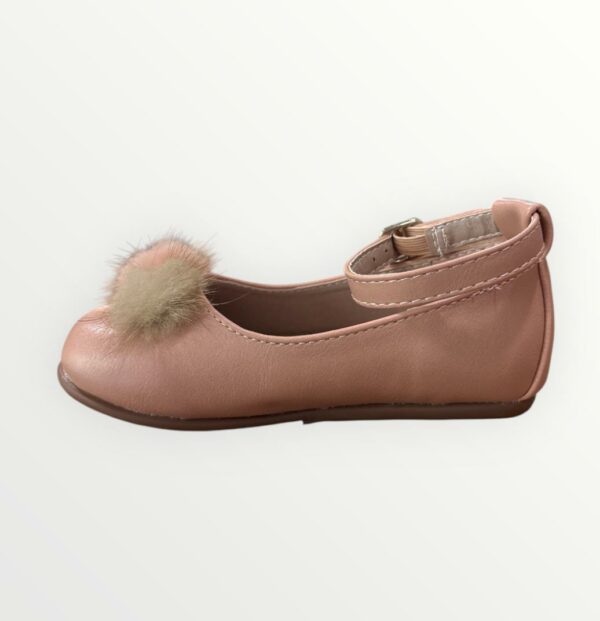 WhatsApp Image 2026-02-18 at 17.52.40 (4) MERCEDITA POMPÓN A2661