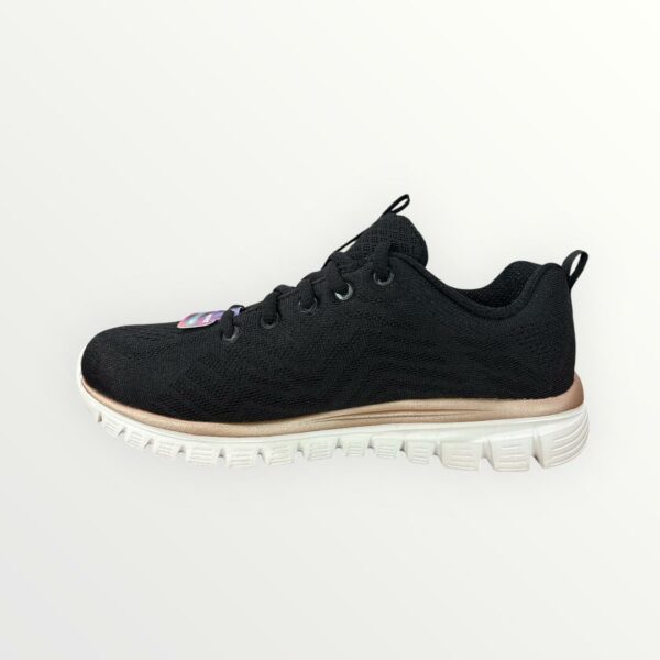 WhatsApp Image 2026-02-24 at 18.29.41 (3) SKECHERS 12615